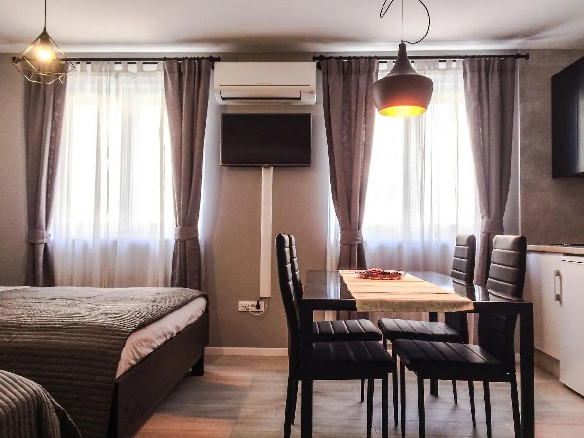 Nav Apartments Split